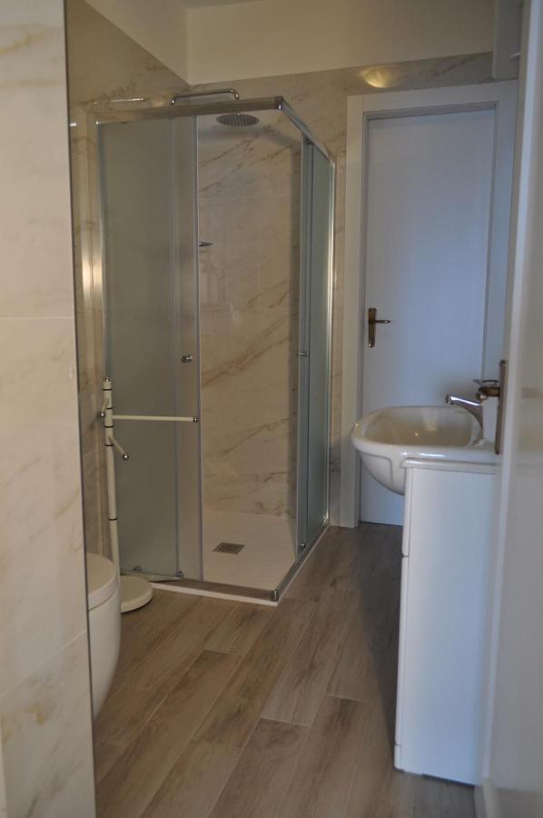 Holiday home near Monte Baldo in Tremosine Sul Garda Esterno foto