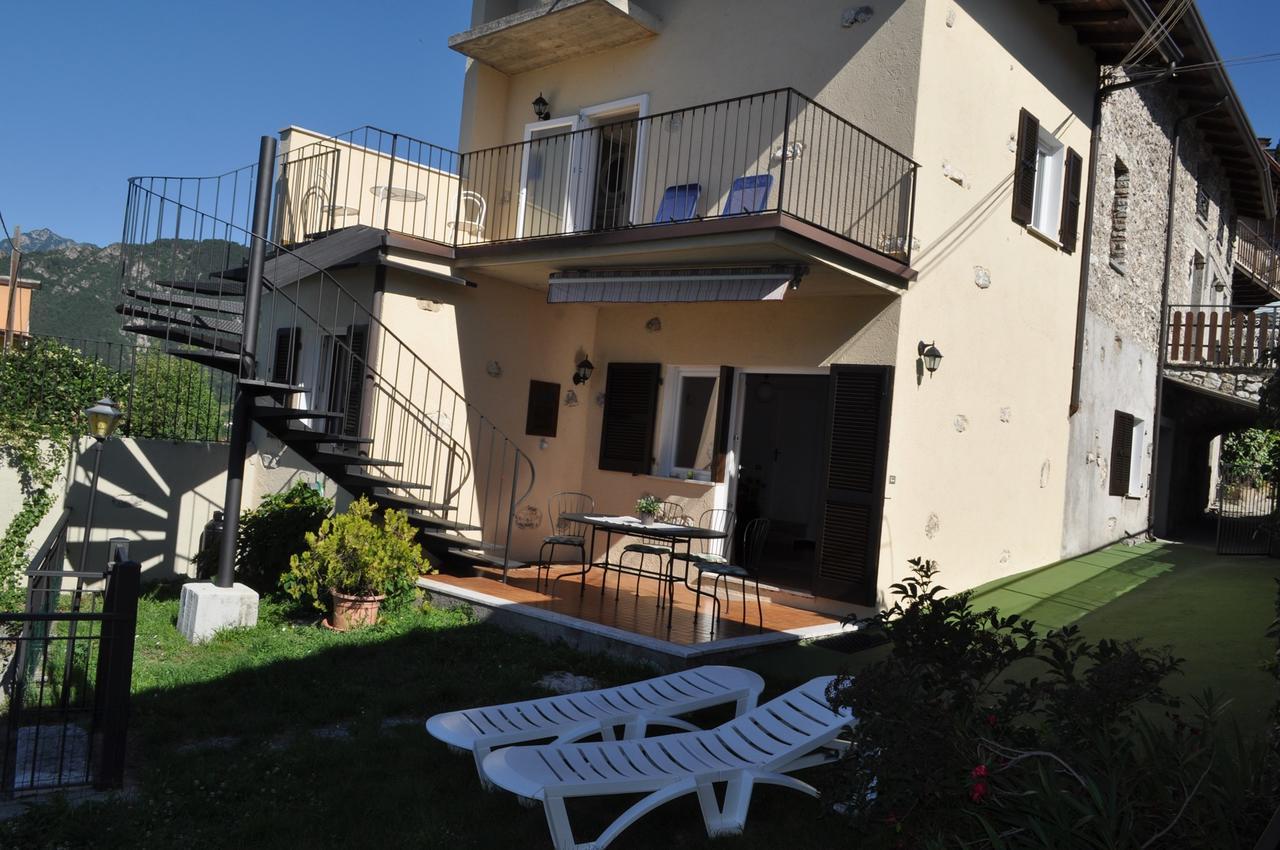 Holiday home near Monte Baldo in Tremosine Sul Garda Esterno foto