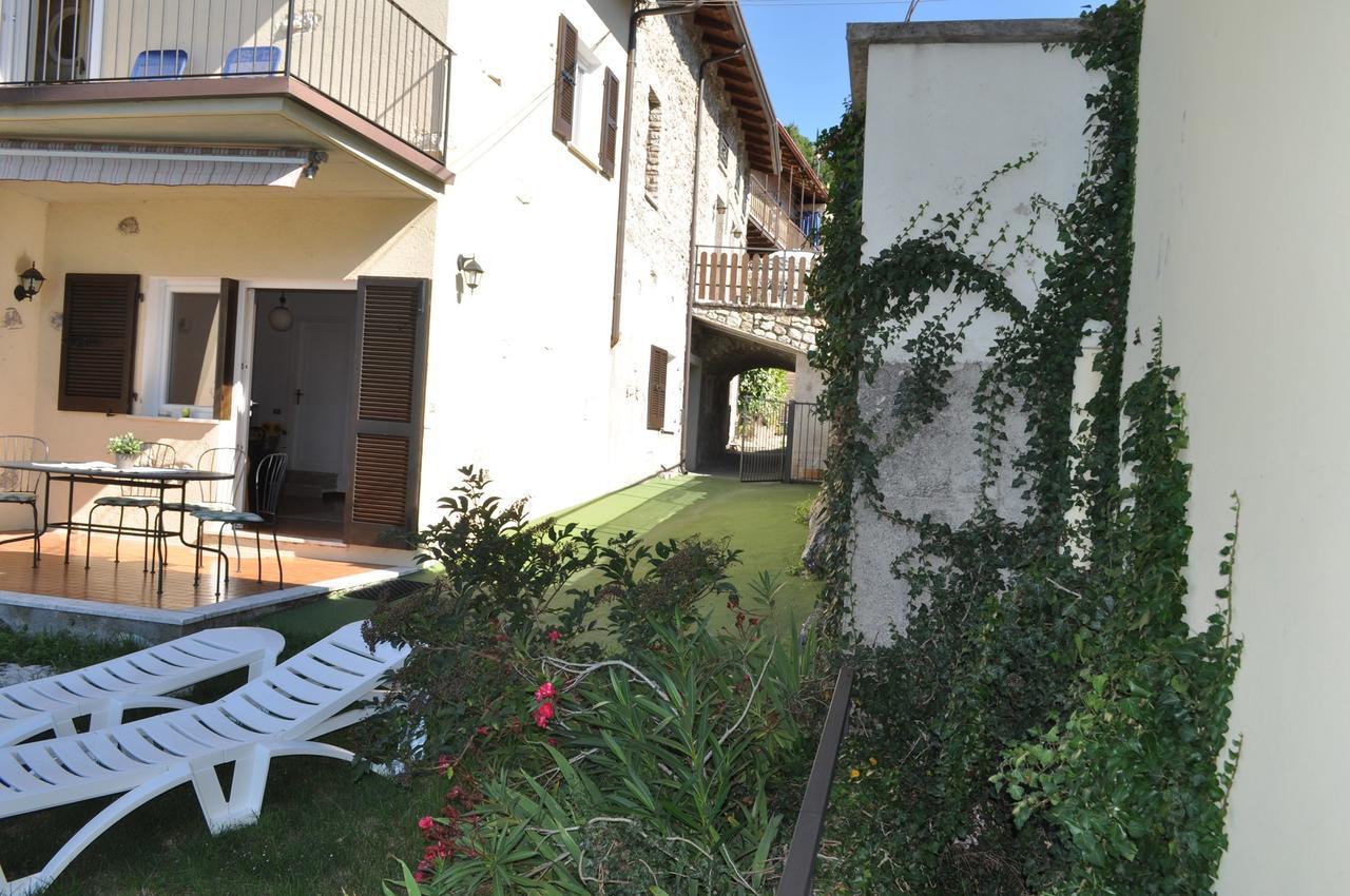 Holiday home near Monte Baldo in Tremosine Sul Garda Esterno foto