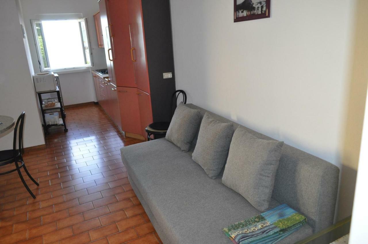 Holiday home near Monte Baldo in Tremosine Sul Garda Esterno foto