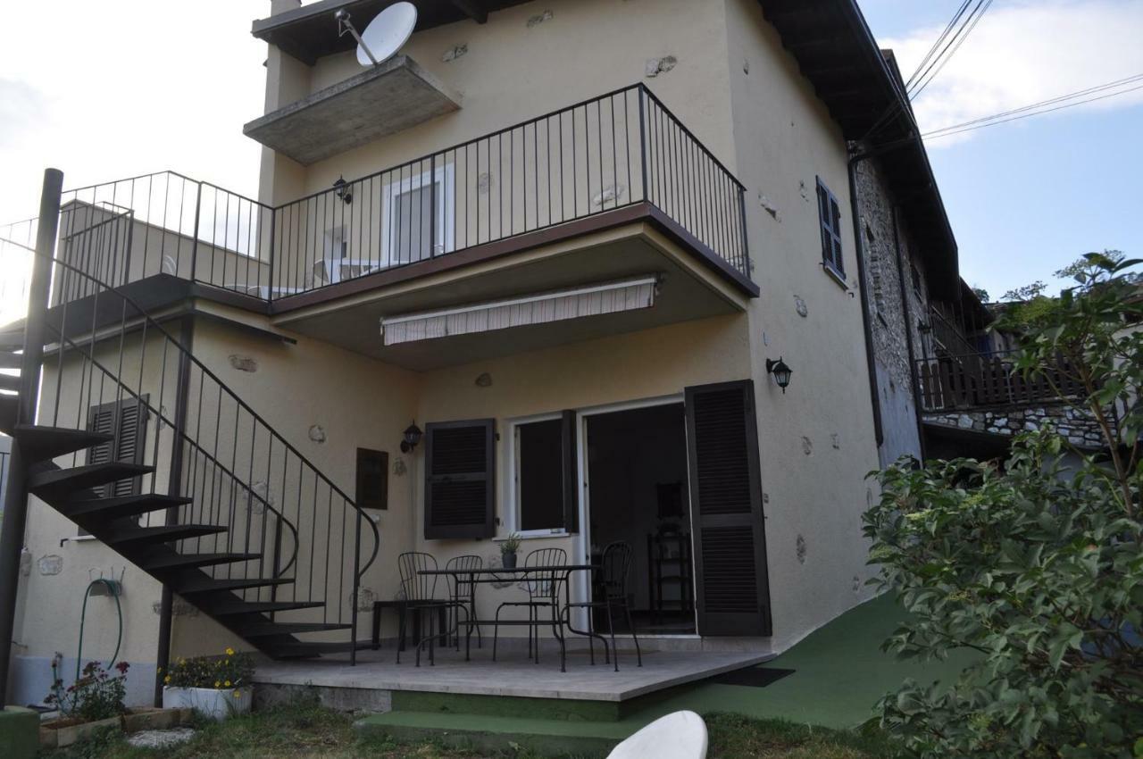 Holiday home near Monte Baldo in Tremosine Sul Garda Esterno foto